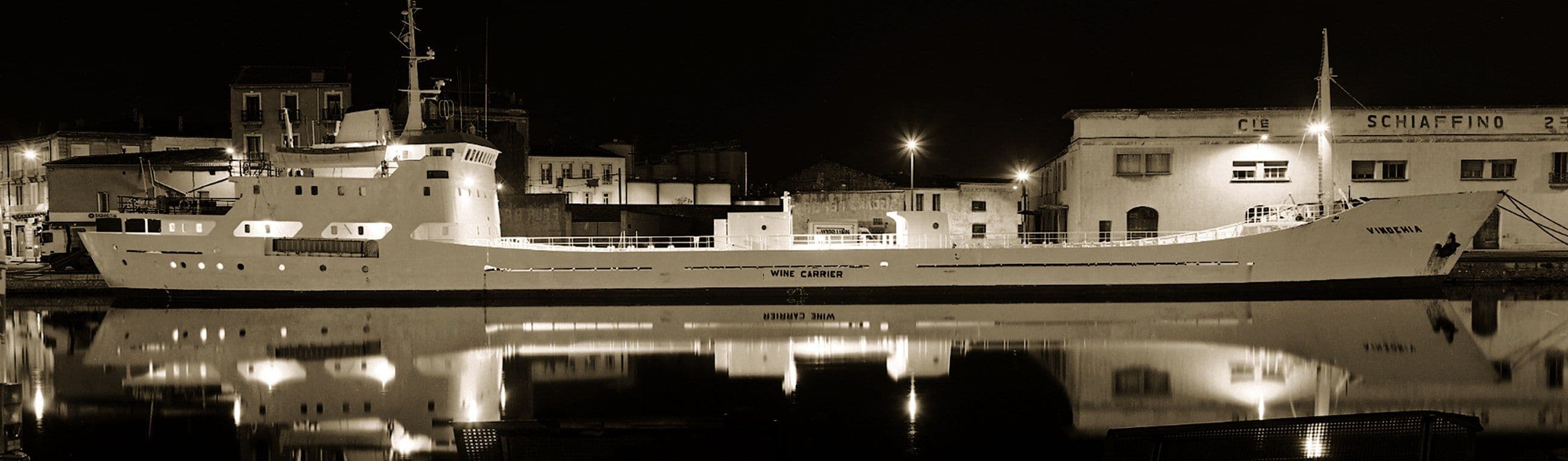 Le Vindemia, photographie d'Olivier Maynard, série Ports